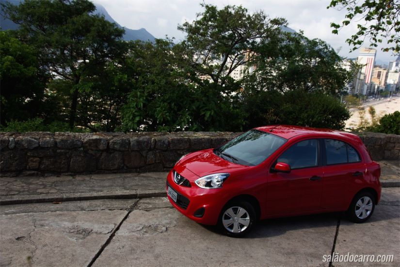 Nissan March 1.0 S