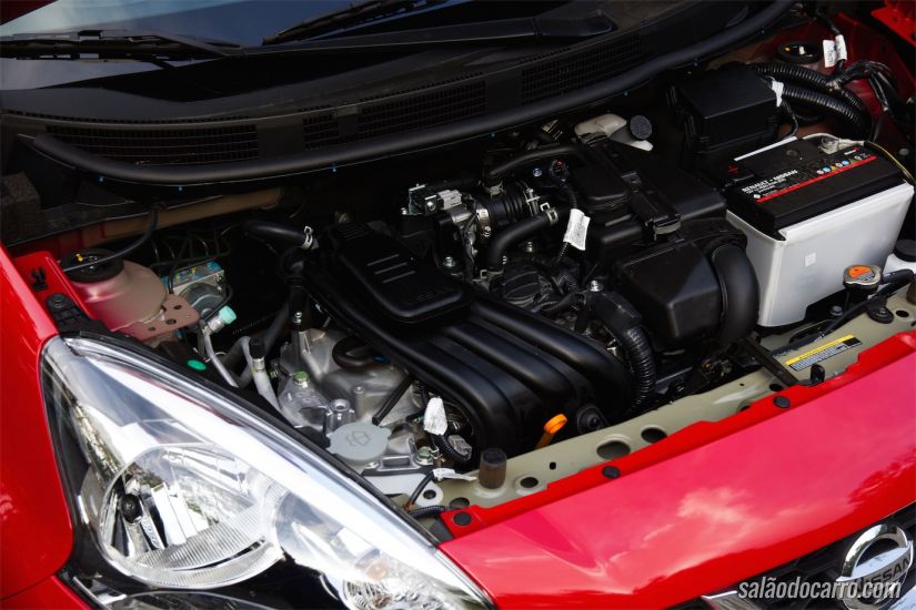 Nissan March 1.0 S