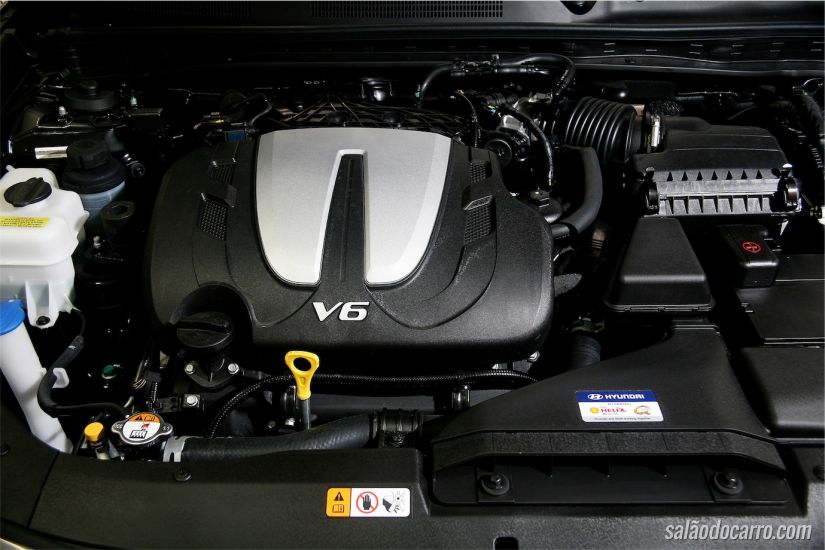 Hyundai Azera V6