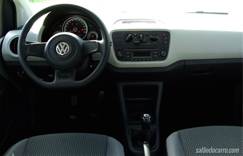 Volkswagen up! TSI