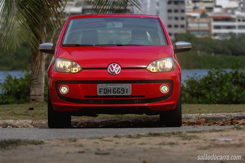 Volkswagen Red up! TSI