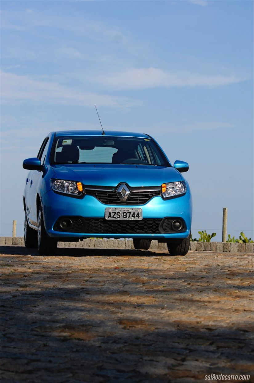 Renault Sandero Expression 1.0