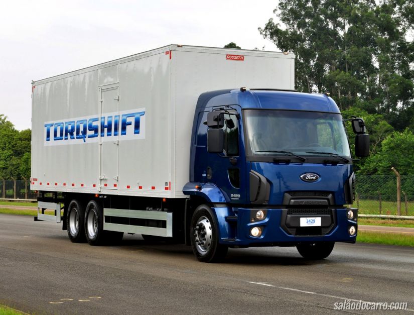Ford Cargo - versões automatizadas Torqshift