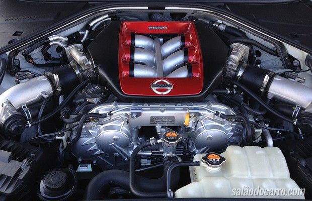 Nissan Frontier receberá motor de superesportivo
