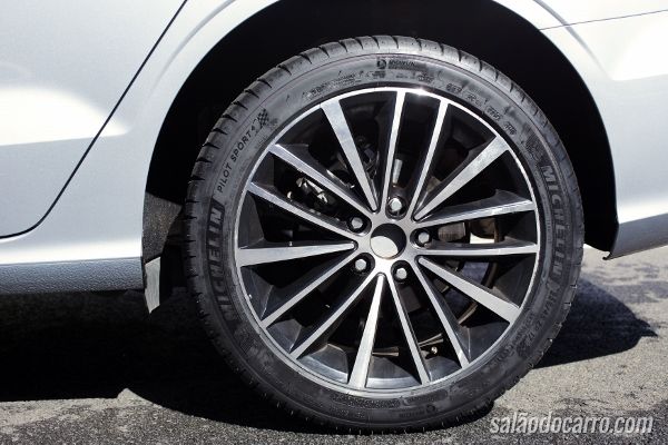 Michelin lança pneu Pilot Sport 4