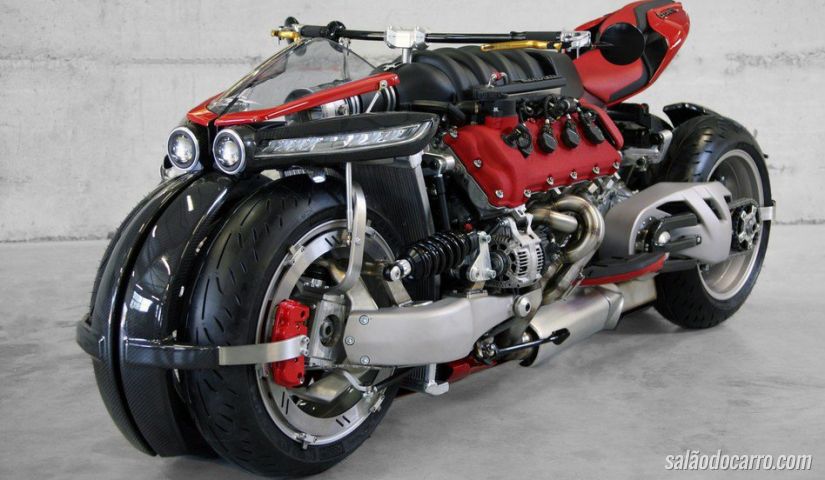Lazareth: a moto com motor Maserati