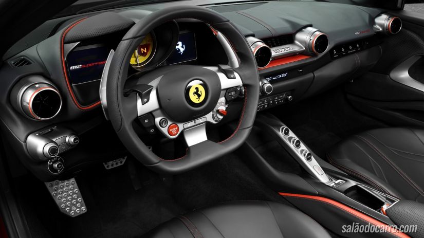 Ferrari apresenta motor V12 de 800 cv