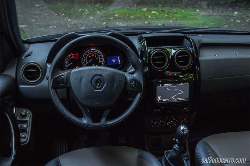Renault Duster Dynamique 2.0 manual