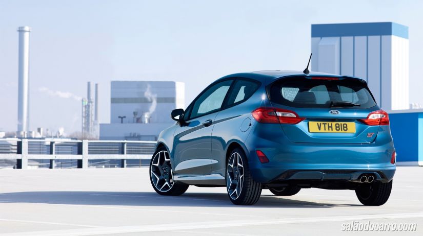 Ford apresenta novo Fiesta ST