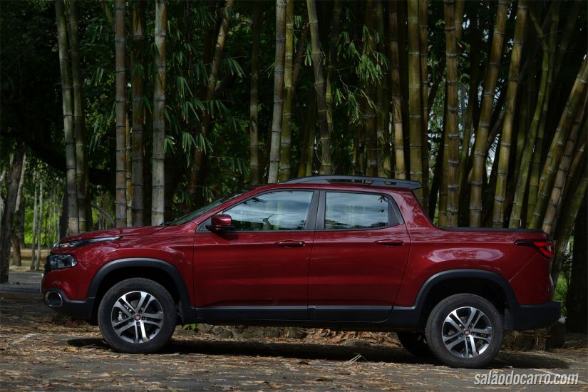 Fiat Toro Freedom 2.4 AT9
