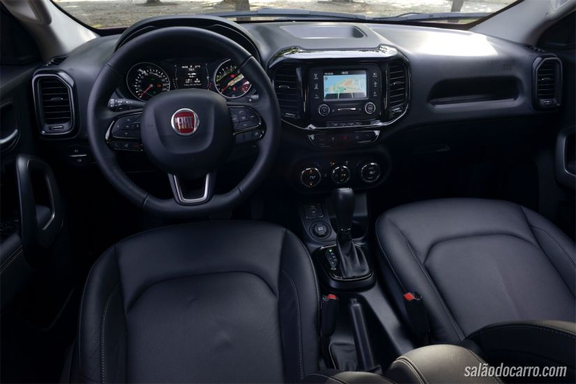 Fiat Toro Freedom 2.4 AT9