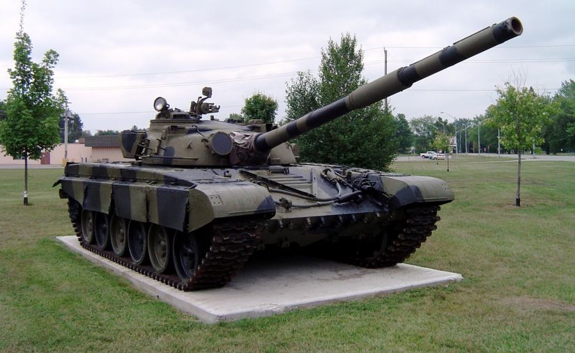 É possível comprar um tanque na Rússia pelo preço de carros esportivos