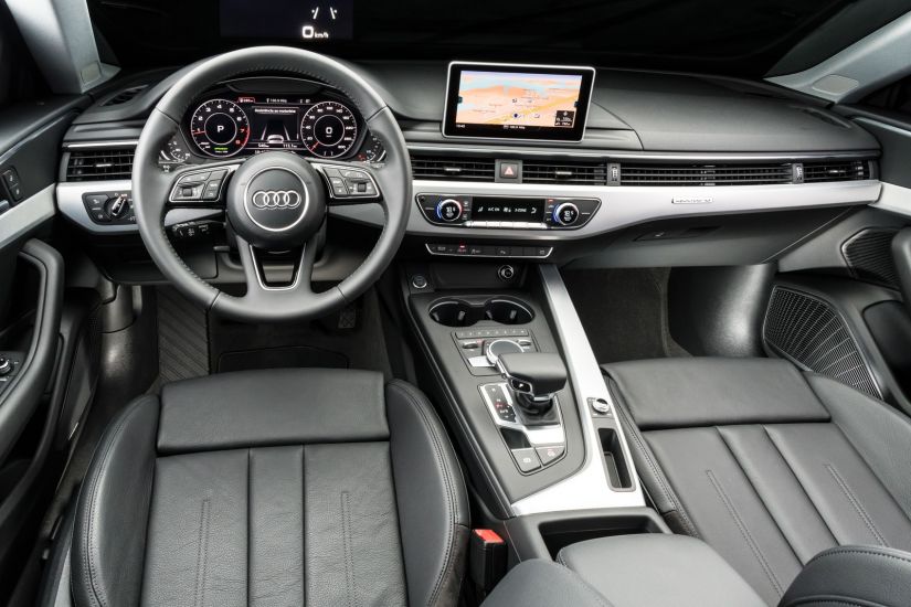 Audi apresenta nova geração do A5 para o mercado brasileiro