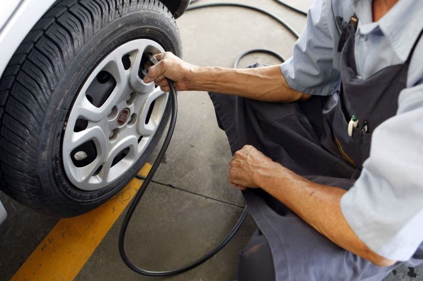 Ar-condicionado e pneus podem reduzir consumo de combustível em até 20%
