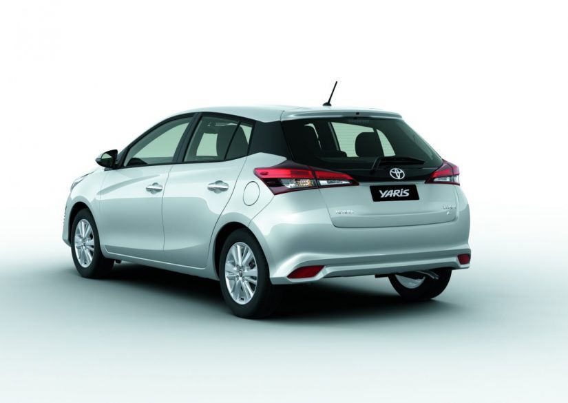 Toyota apresenta Yaris no Brasil, nas versões hatch e sedan
