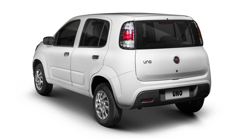 Fiat coloca motor antigo no novo Uno 2019