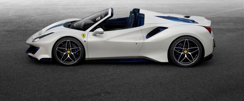Ferrari revela 488 Pista Spider em Pebble Beach