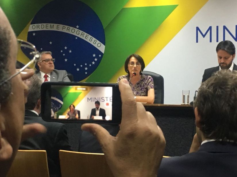 Documento digital de veículos é lançado no DF