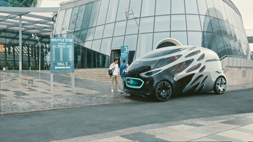 Mercedes-Benz apresenta plataforma que anda sozinha