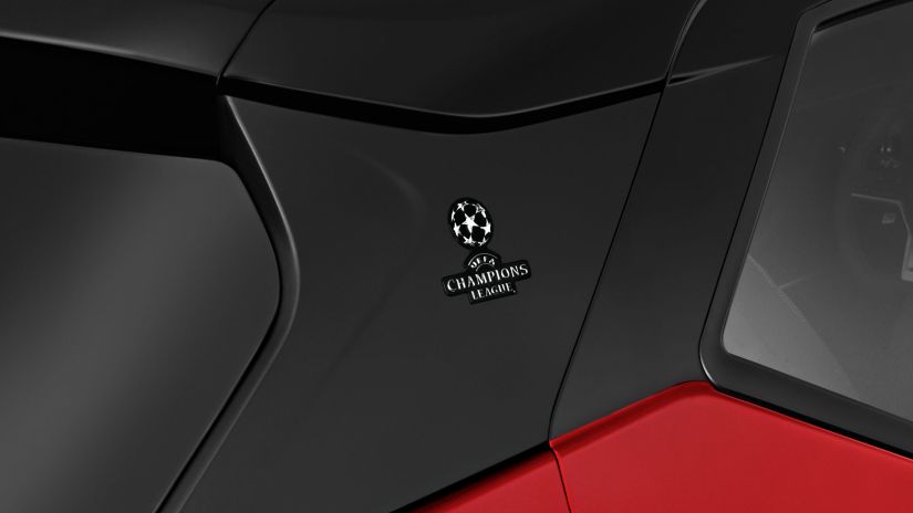 Nissan Kicks anuncia versão limitada em homenagem a liga dos campeões