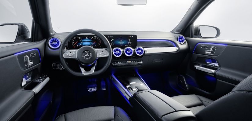 Mercedes-Benz apresenta novo SUV intermediário de 7 lugares