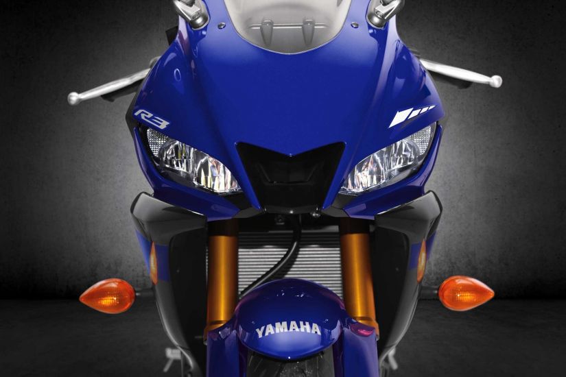 Moto Yamaha YZF-R3 ganha nova versão no Brasil