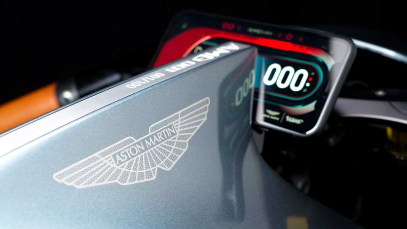 Aston Martin lança primeira moto da história da montadora