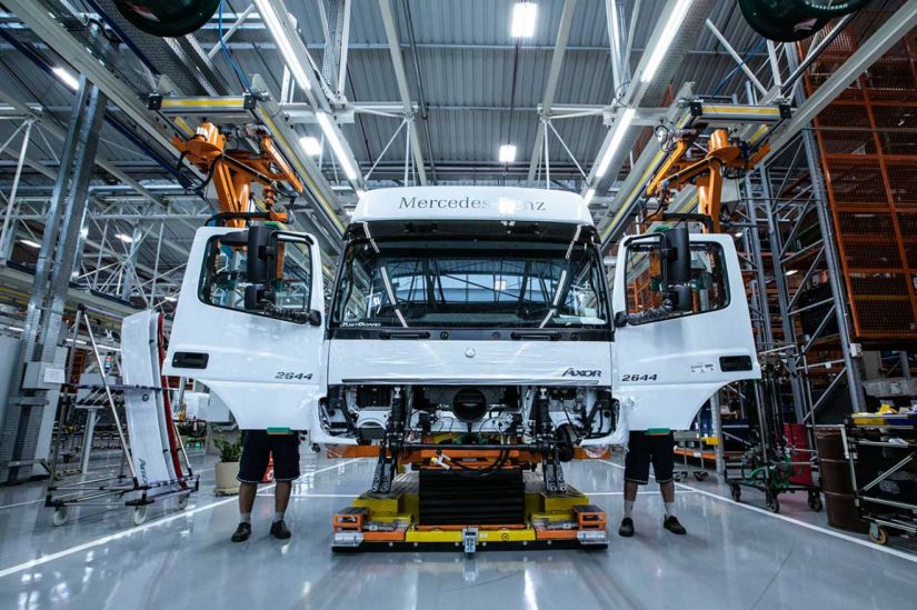 GM e Mercedes-Benz decretam férias coletivas para funcionários no Brasil
