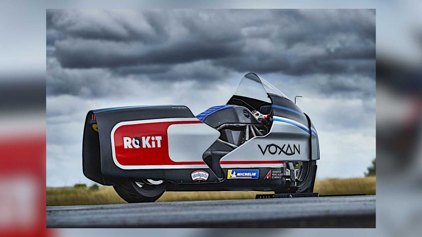 Voxan divulga moto elétrica de 425 cv de potência