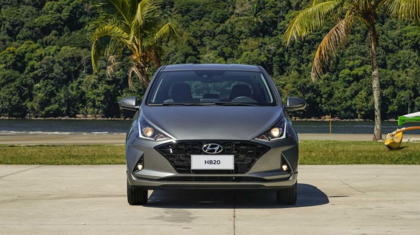 Hyundai HB20 terá novas grades e itens de segurança