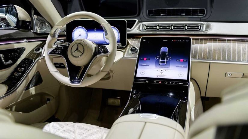 Mercedes lança limusine de R$ 1,13 milhão Maybach Classe S