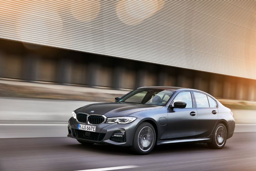 BMW deve confirmar novo Série 3 com mais de 700 km de autonomia