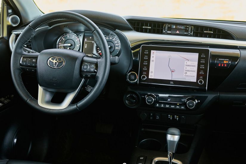 Toyota Hilux 2022 será vendida no Brasil apenas na sua versão a diesel