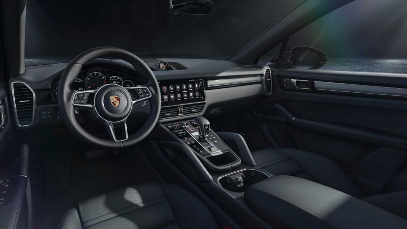 Porsche revela série de luxo Cayenne Platinum Edition 