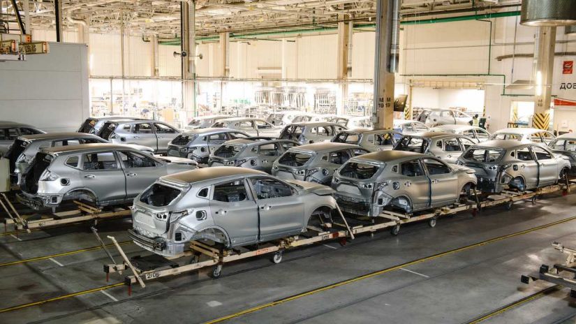 Nissan também anuncia saída da Rússia