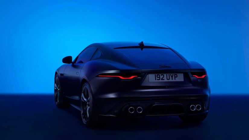 Jaguar lança edição de despedida de versão a combustão do F-Type