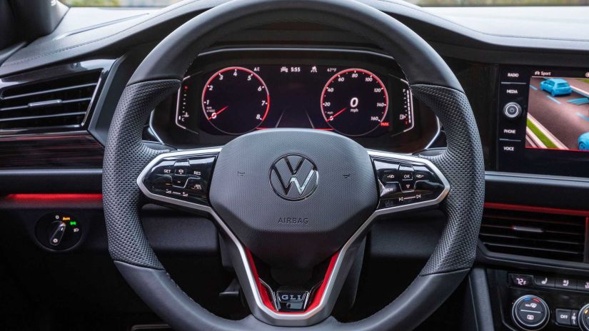 Volkswagen lança Taos 2023 com lista de equipamentos turbinada
