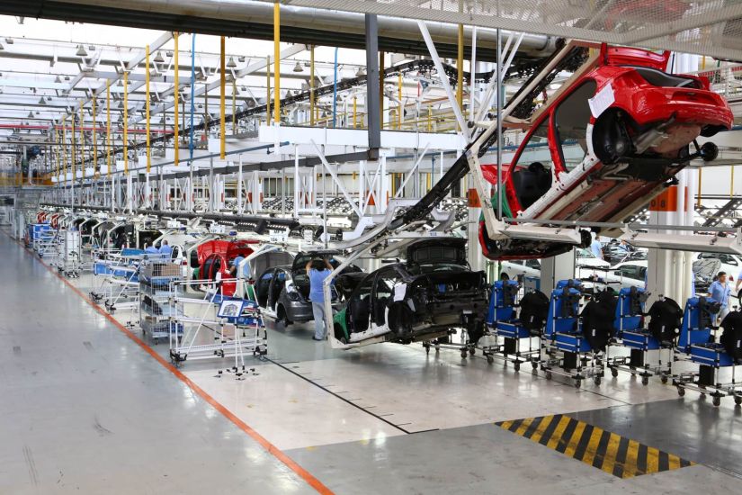 Volkswagen confirma nova suspensão na produção brasileira