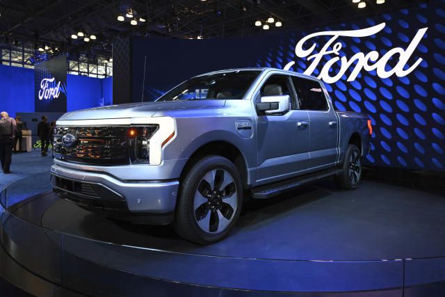 Ford anuncia recall para 125 mil carros com risco de incêndio