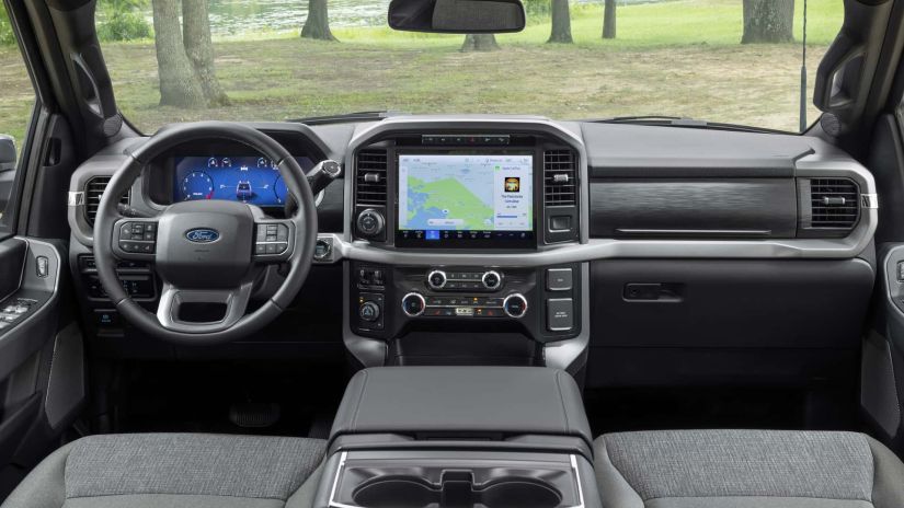 Nova versão do Ford F-150 ganha novas tecnologias e alterações visuais