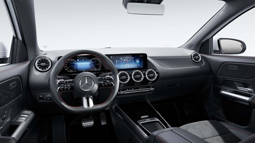 Mercedes-Benz lança novo GLB 2024 com motorização híbrida