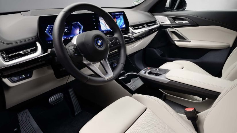 BMW lança novo SUV elétrico iX1 xDrive20