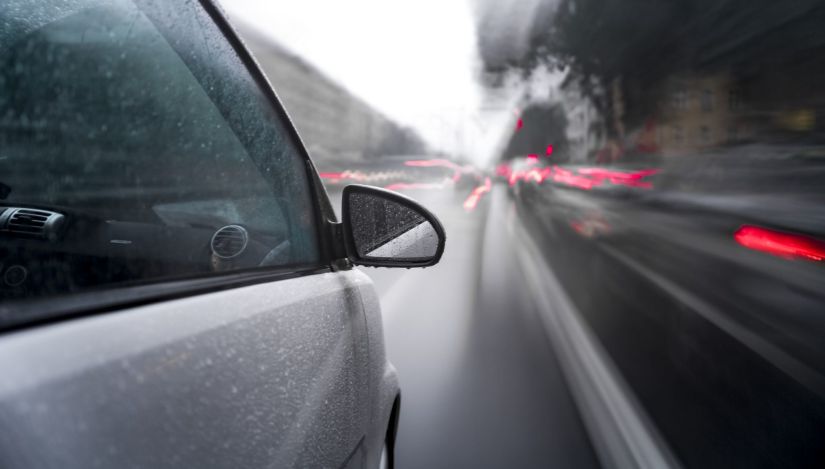 5 erros que você não deve cometer ao dirigir na chuva