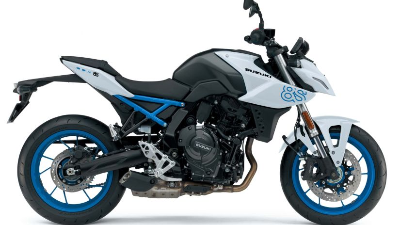 Novas motos V-Strom 800 DE e GSX-8S chegam ao Brasil