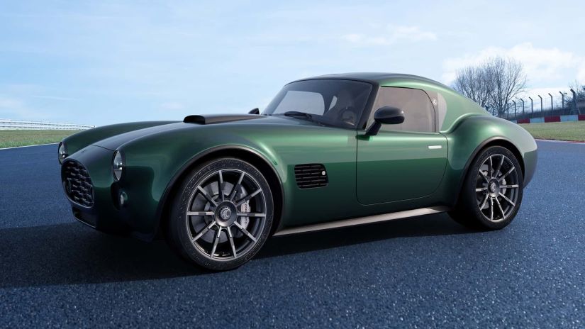 AC Cars anuncia nova versão do Cobra com motor 2.0 de 395 cv
