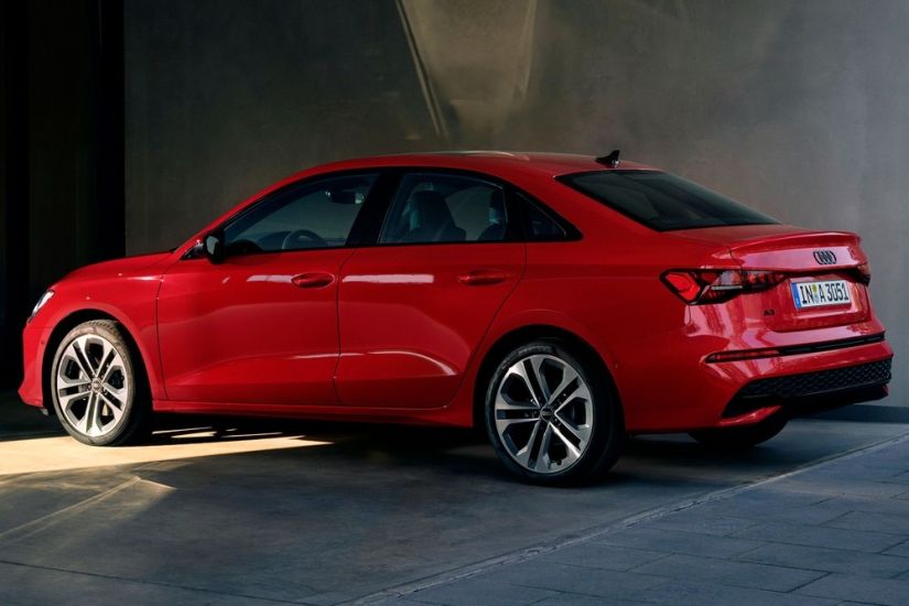 Audi A3 2025 chega ao Brasil com novo visual