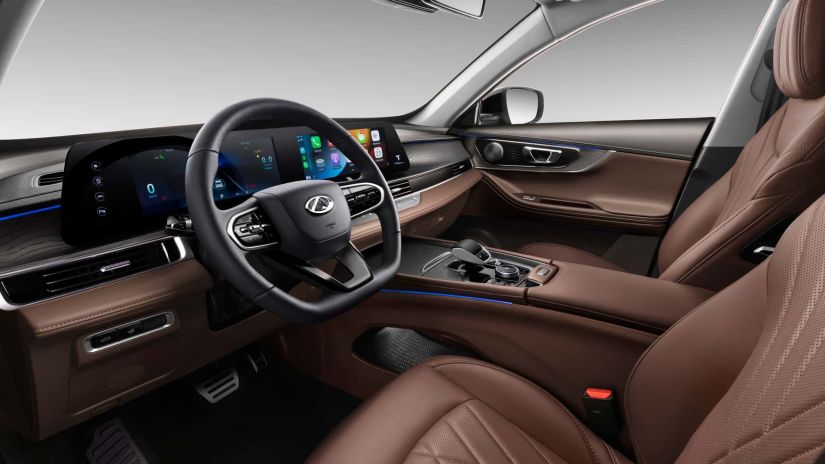 A Caoa lança o Tiggo 8 PHEV 2025 no Brasil