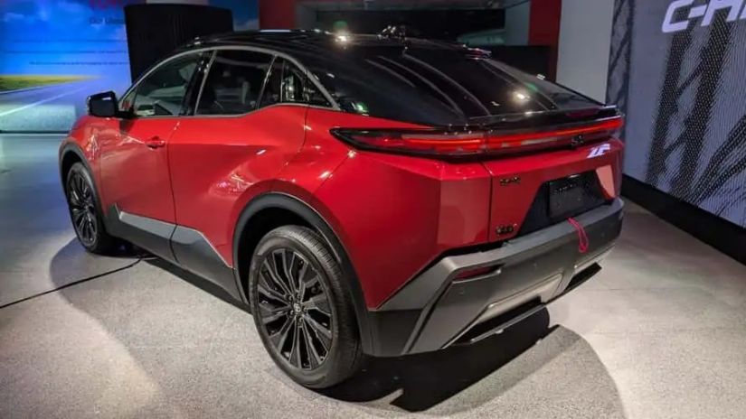 Toyota apresenta seu novo SUV elétrico com 467 km de alcance
