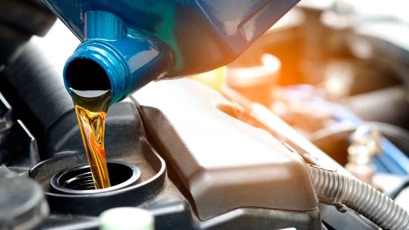 Óleo de motor: 5 respostas para perguntas comuns dos motoristas