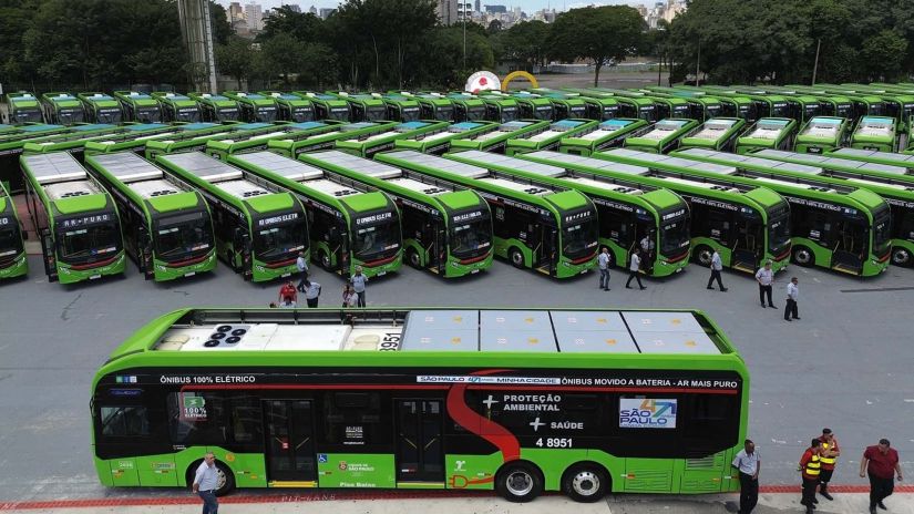 Brasil supera marca de meio milhão de veículos eletrificados